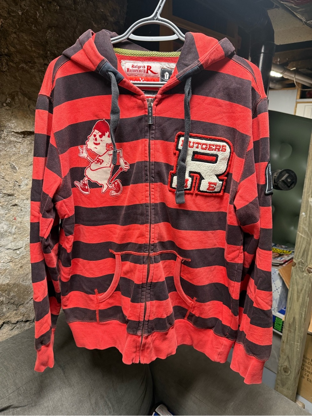 Marc Ecko Cut & Sew x Rutgers University Hoodie Sz L